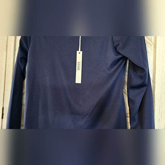 Simply Southern open back shirt youth XL navy blue - Picture 3 of 11